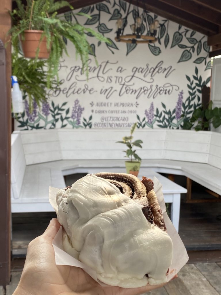 Vegan red velvet cinnamon roll at garden coffee in San Diego