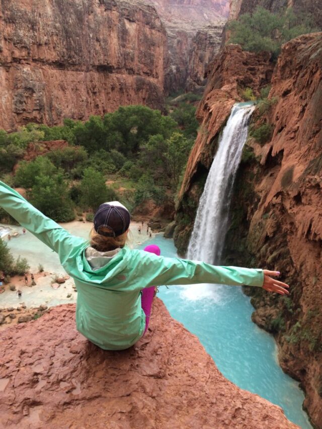 HOW TO HIKE HAVASUPAI FALLS IN AZ