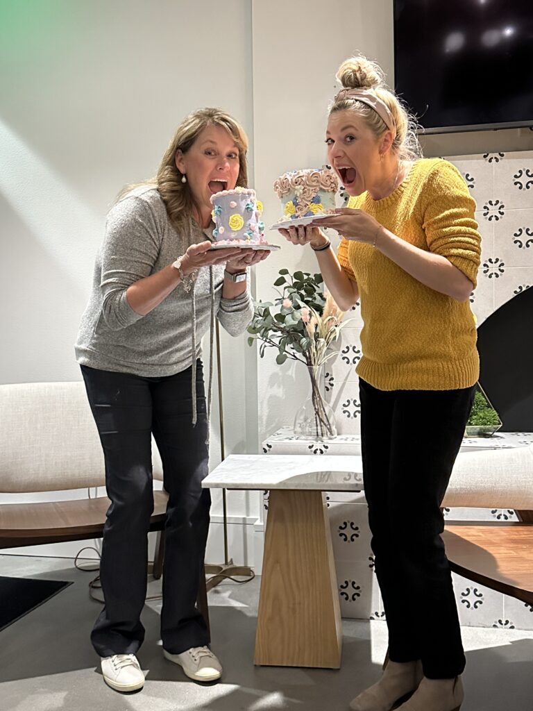 Mom and daughter at a cake decorating class